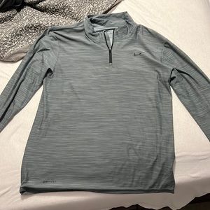 Men’s Nike 1/4 zip pullover